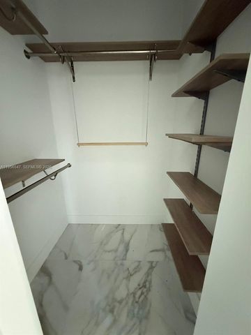 9839 SW 213th St, Cutler Bay, FL 33189