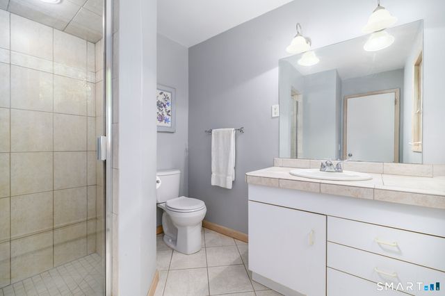 80 Wake Robin Lane, Stamford, CT 06903