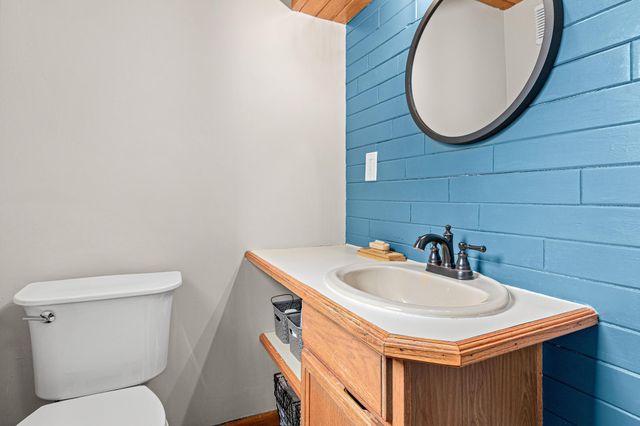 1217 28th Avenue NE, Minneapolis, MN 55418