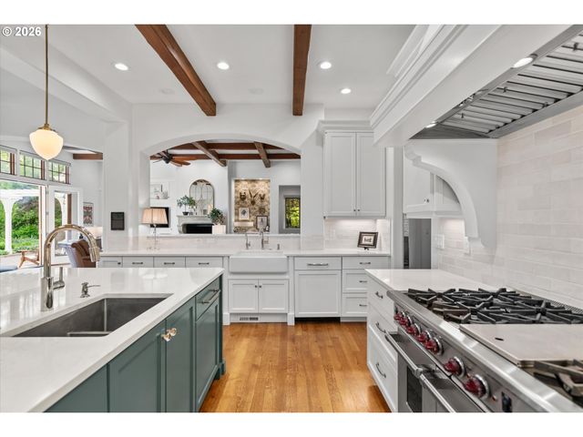 5260 Nw 137TH Ave, Portland, OR 97229