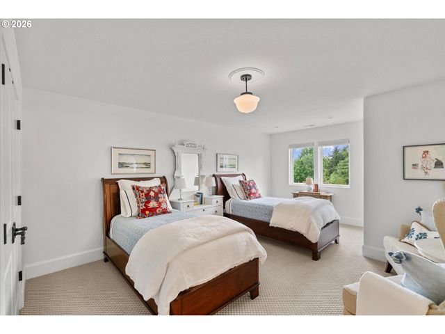 5260 Nw 137TH Ave, Portland, OR 97229