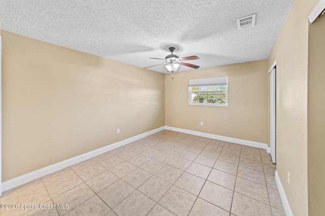 225 Bristol Lane, Melbourne, FL 32935