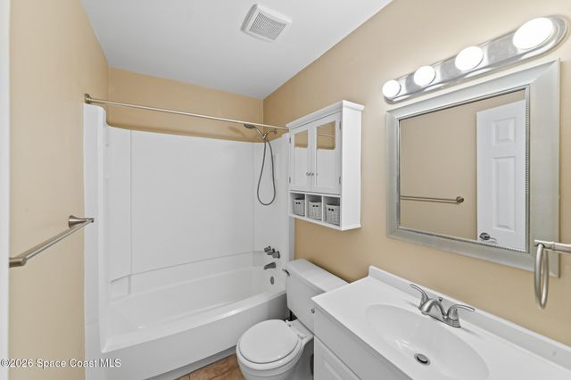 225 Bristol Lane, Melbourne, FL 32935