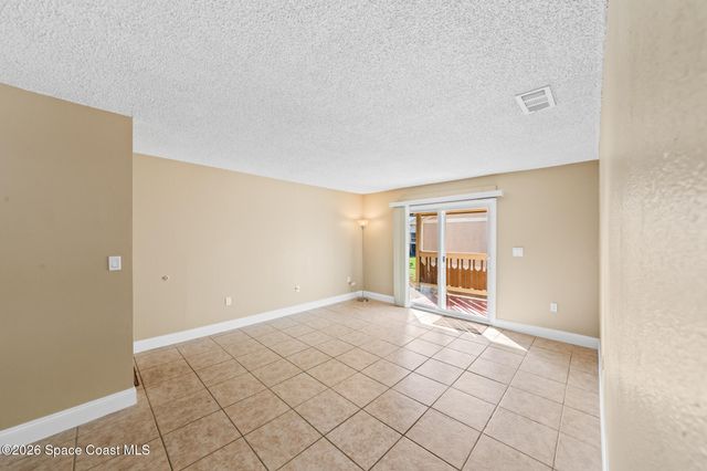 225 Bristol Lane, Melbourne, FL 32935