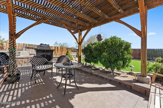 1056 Sticklebract Drive, Sparks, NV 89441