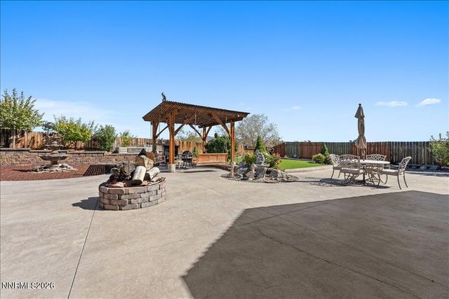1056 Sticklebract Drive, Sparks, NV 89441