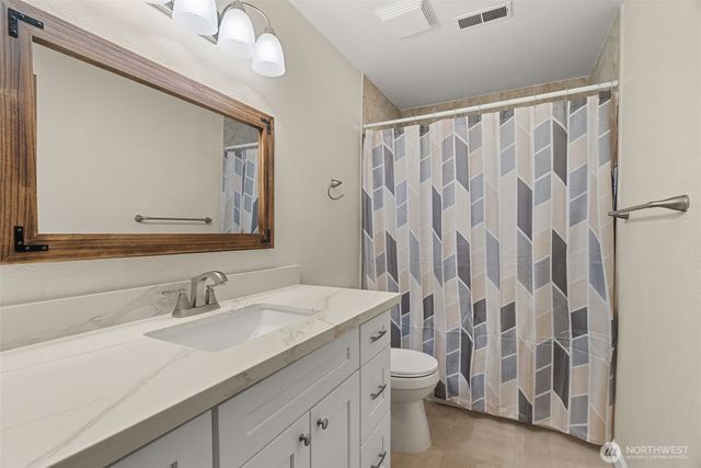 5316 Stikes Court SE, Lacey, WA 98503