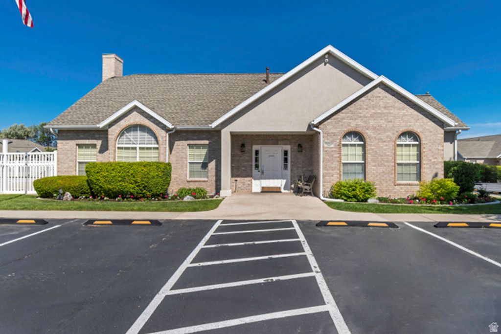 Image 25 of property listing at 3549 S VILLA VIEW DR #D, West Valley City, UT 84120