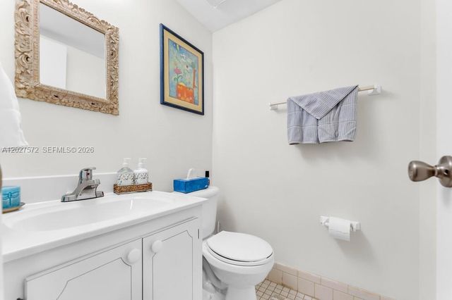 6600 Cypress Rd 310, Plantation, FL 33317
