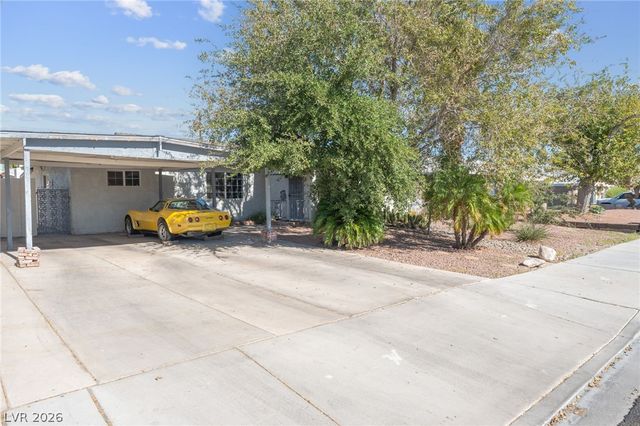 1809 East Saint Louis Avenue, Las Vegas, NV 89104