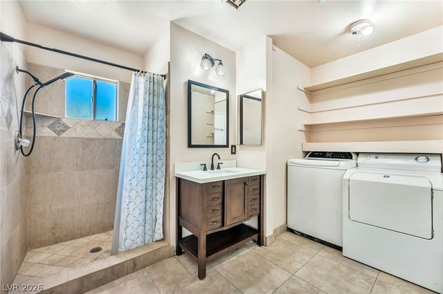 1809 East Saint Louis Avenue, Las Vegas, NV 89104