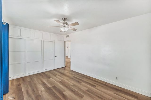 1809 East Saint Louis Avenue, Las Vegas, NV 89104