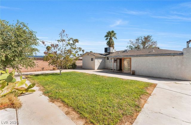1809 East Saint Louis Avenue, Las Vegas, NV 89104