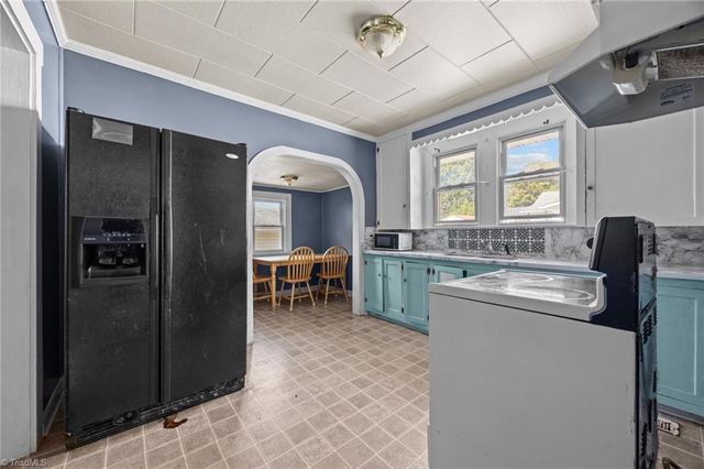 7596 Broad Street, Rural Hall, NC 27045