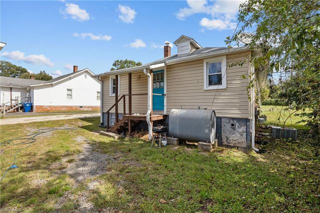 7596 Broad Street, Rural Hall, NC 27045