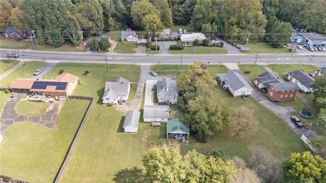7596 Broad Street, Rural Hall, NC 27045