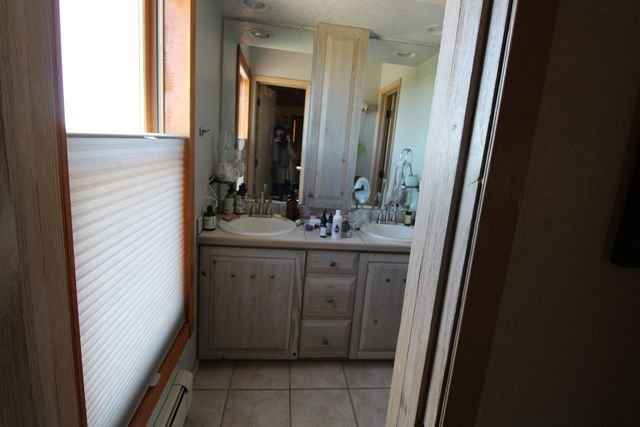 39 Sandoval Road, Edgewood, NM 87015