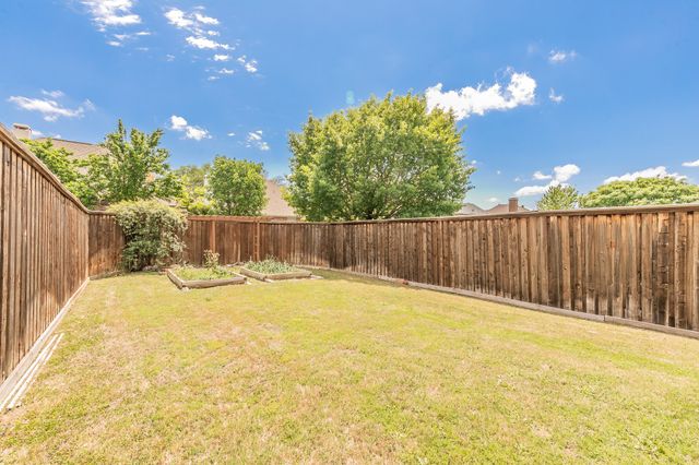 4104 Creekstone Drive, Plano, TX 75093