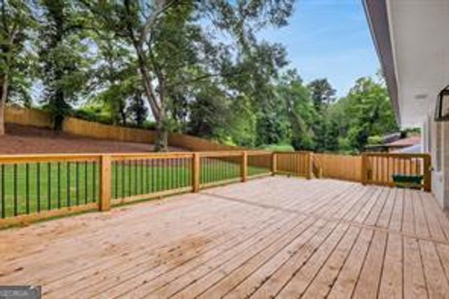 2219 SHARON Way, Decatur, GA 30032