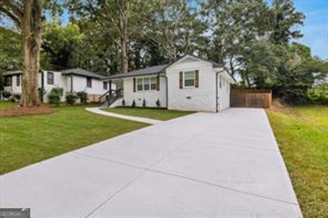 2219 SHARON Way, Decatur, GA 30032