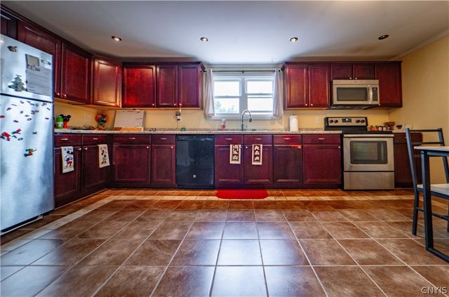 6338 State Route 167, Manheim, NY 13329