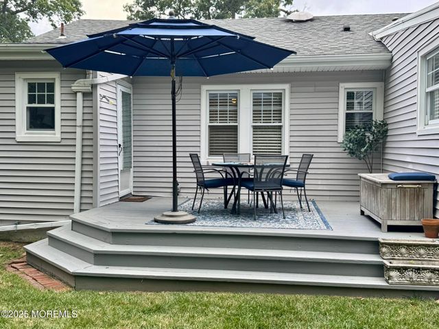 14 Wardell Place, Ocean Twp, NJ 07712