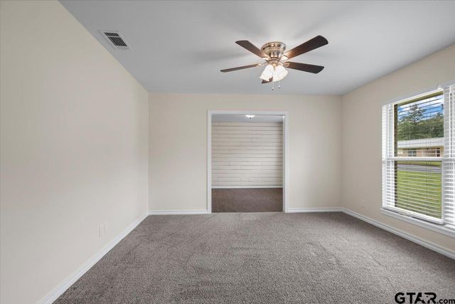 2033 Neeley St., Tyler, TX 75701