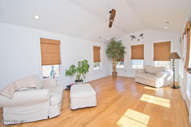 307 Anita Forte Drive, Swansboro, NC 28584