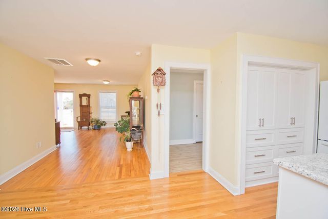 307 Anita Forte Drive, Swansboro, NC 28584