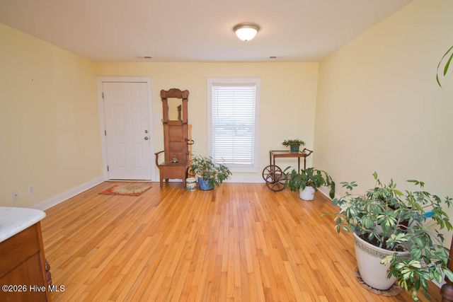 307 Anita Forte Drive, Swansboro, NC 28584