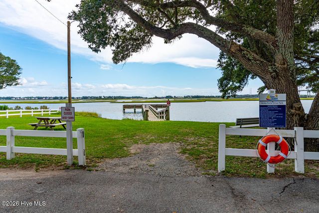 307 Anita Forte Drive, Swansboro, NC 28584