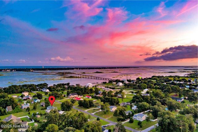 307 Anita Forte Drive, Swansboro, NC 28584