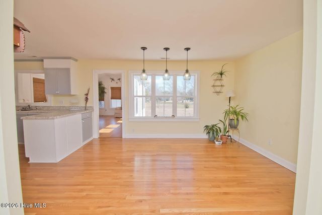 307 Anita Forte Drive, Swansboro, NC 28584