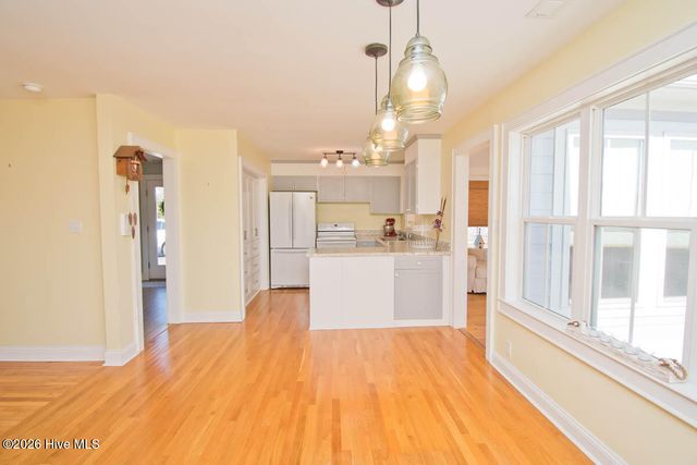 307 Anita Forte Drive, Swansboro, NC 28584