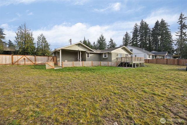 11614 62nd Avenue E, Puyallup, WA 98373