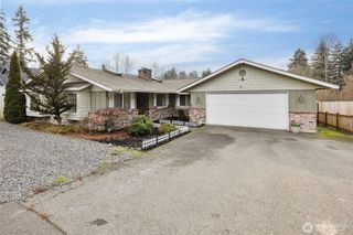 11614 62nd Avenue E, Puyallup, WA 98373