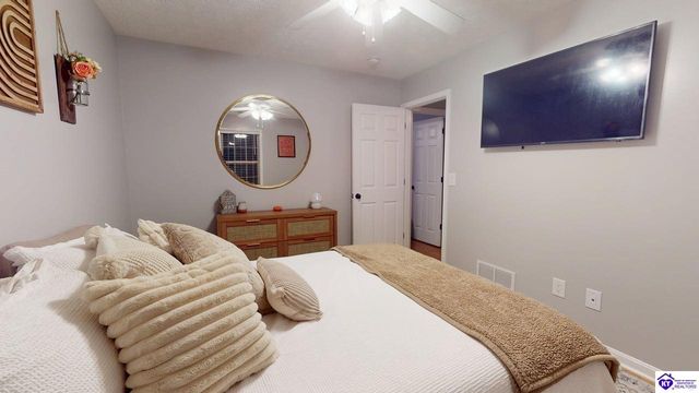 114 Seth Court, Radcliff, KY 40160