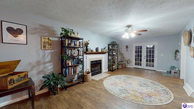 114 Seth Court, Radcliff, KY 40160