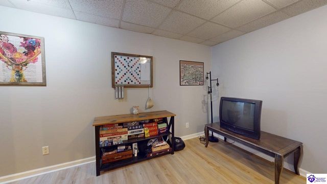 114 Seth Court, Radcliff, KY 40160