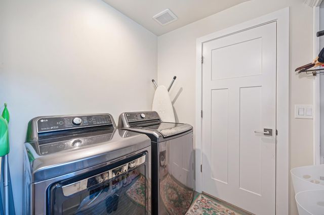 5225 Marione Dr, Carmichael, CA 95608