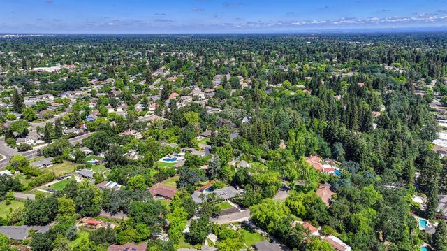 5225 Marione Dr, Carmichael, CA 95608