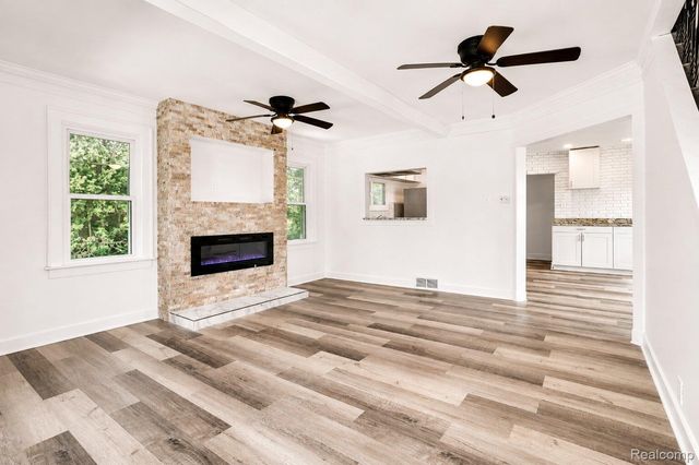 9322 Cedar Island Road, White Lake Charter Township, MI 48386