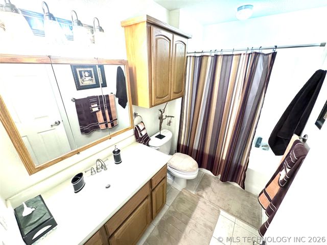 1335 Highway 9a, Eufaula, OK 74432