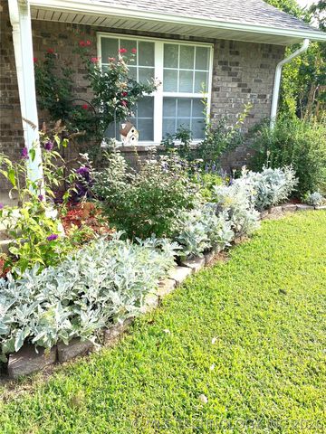 1335 Highway 9a, Eufaula, OK 74432