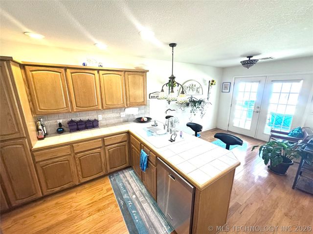 1335 Highway 9a, Eufaula, OK 74432