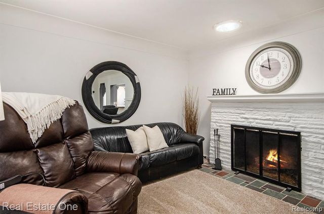 35238 Moravian Drive, Sterling Heights, MI 48312