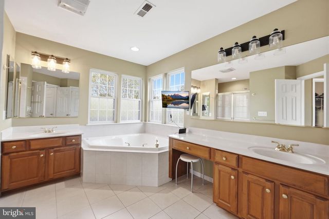 15242 BRIARCLIFF MANOR WAY, Burtonsville, MD 20866
