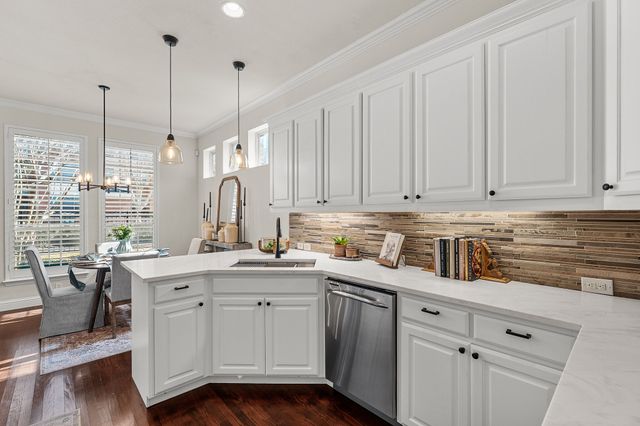 4013 Sigma Road, Farmers Branch, TX 75244