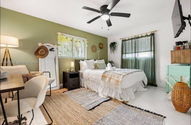 1000 SW 32nd St, Fort Lauderdale, FL 33315