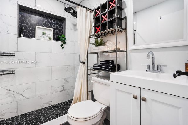 1000 SW 32nd St, Fort Lauderdale, FL 33315